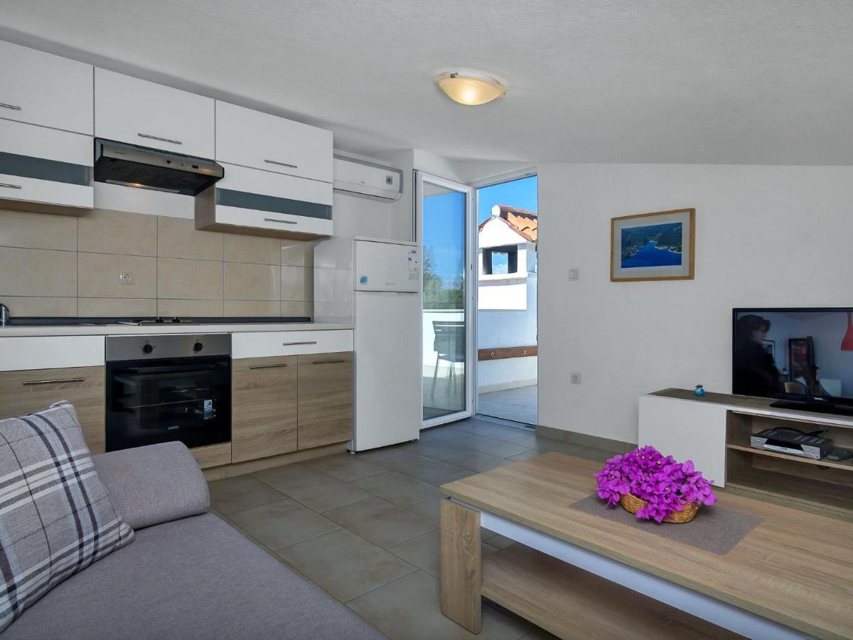 Cico-9 By Interhome