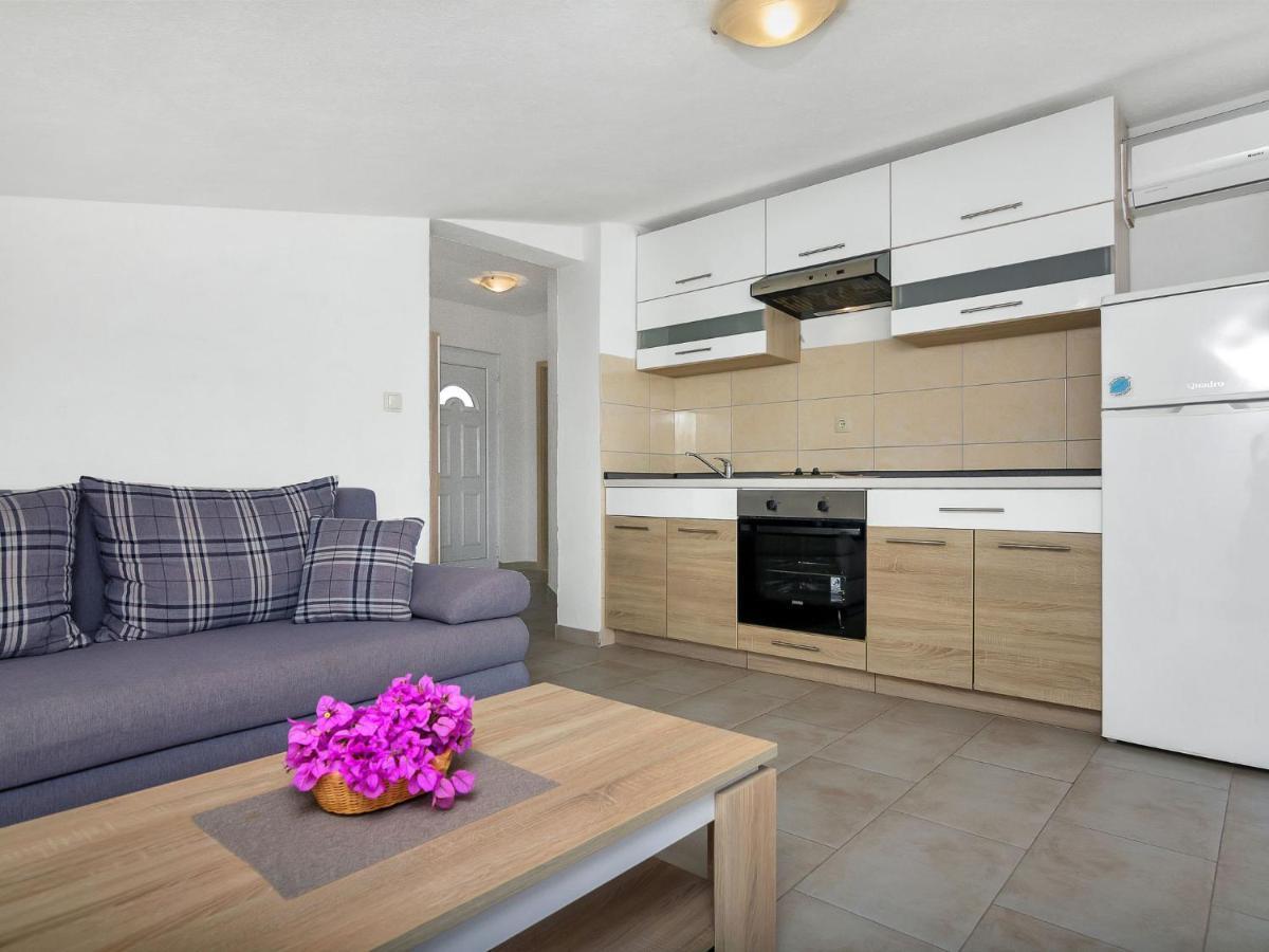 Cico-9 By Interhome